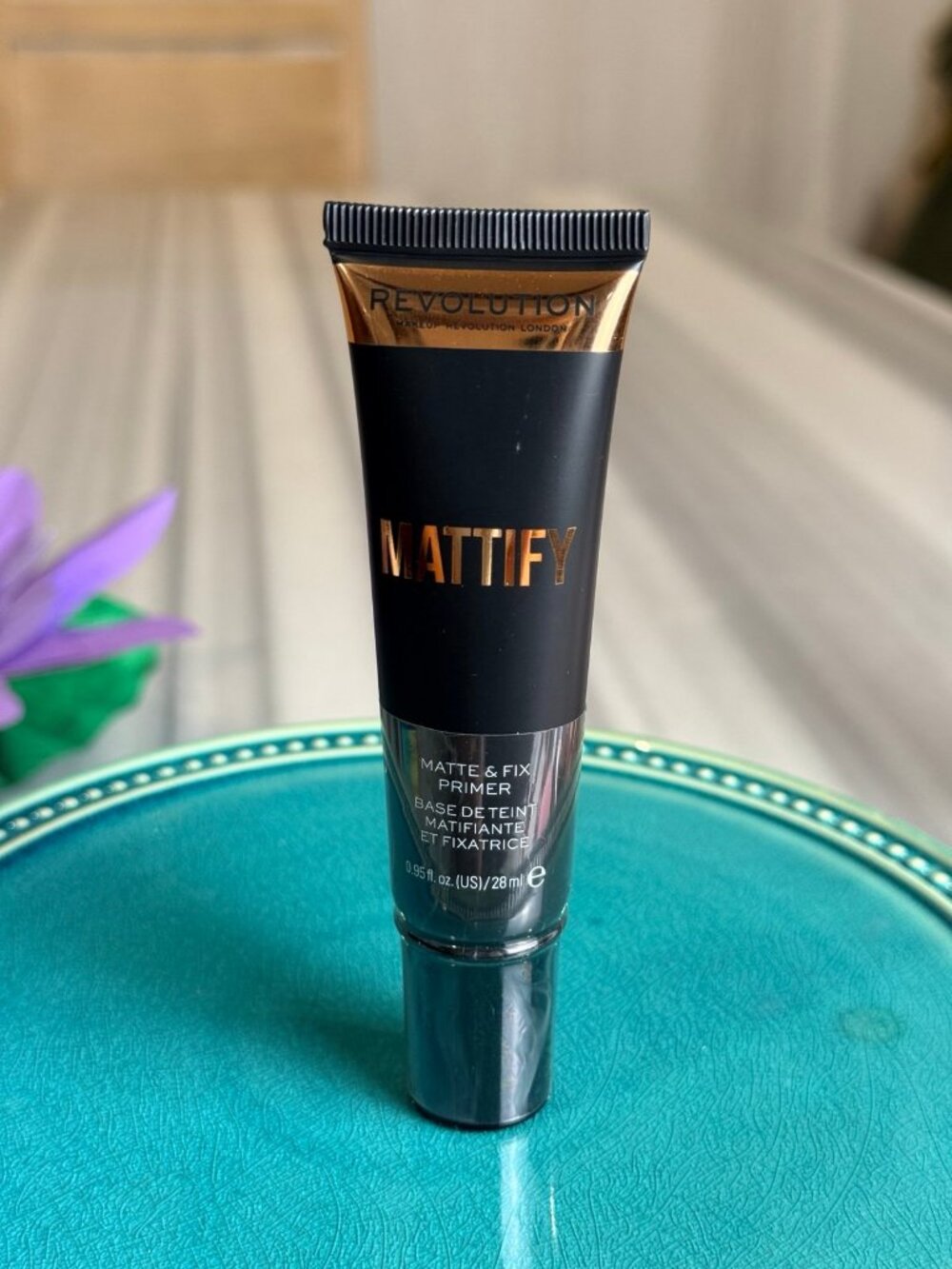 NEW Makeup Revolution Mattify Matte & Fix Primer